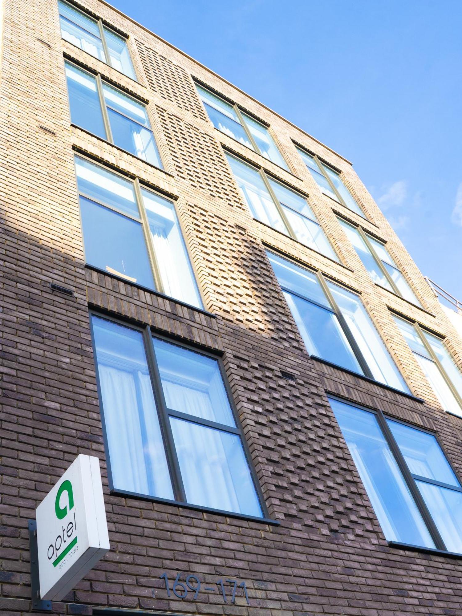 Aptel East London Bagian luar foto